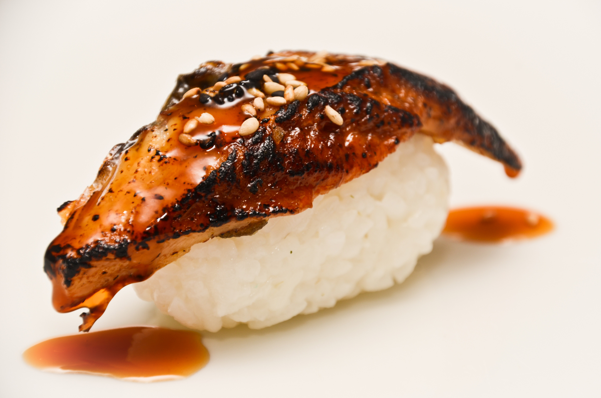 Nigiri de anguila